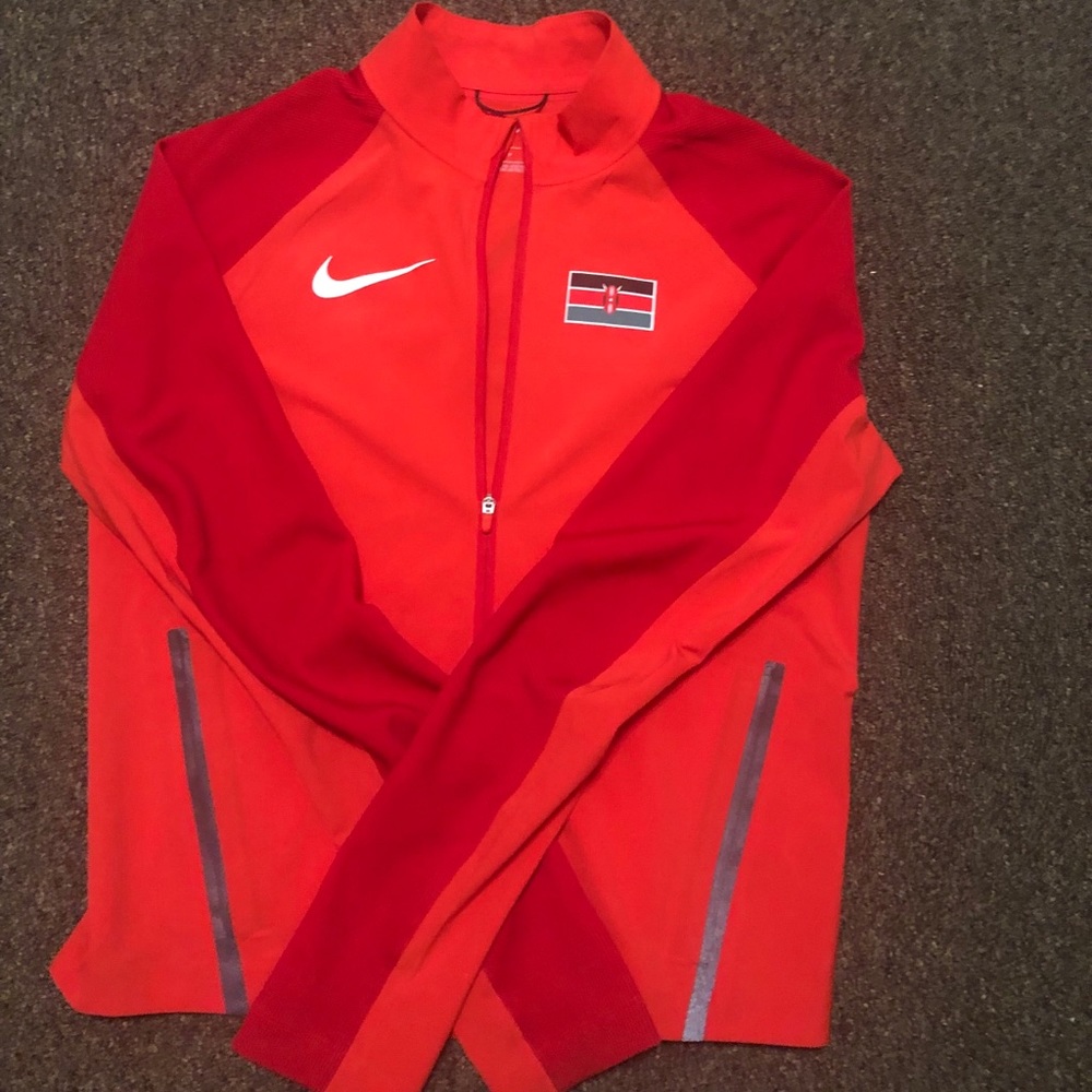 New Nike Women’s Kenya Jacket Size Small